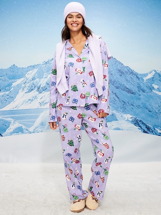 Image number 5 showing, Printed Flannel Pajama Pant Set for Women