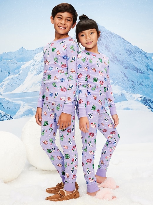 Image number 1 showing, Gender-Neutral Snug-Fit Graphic Pajama Set for Kids