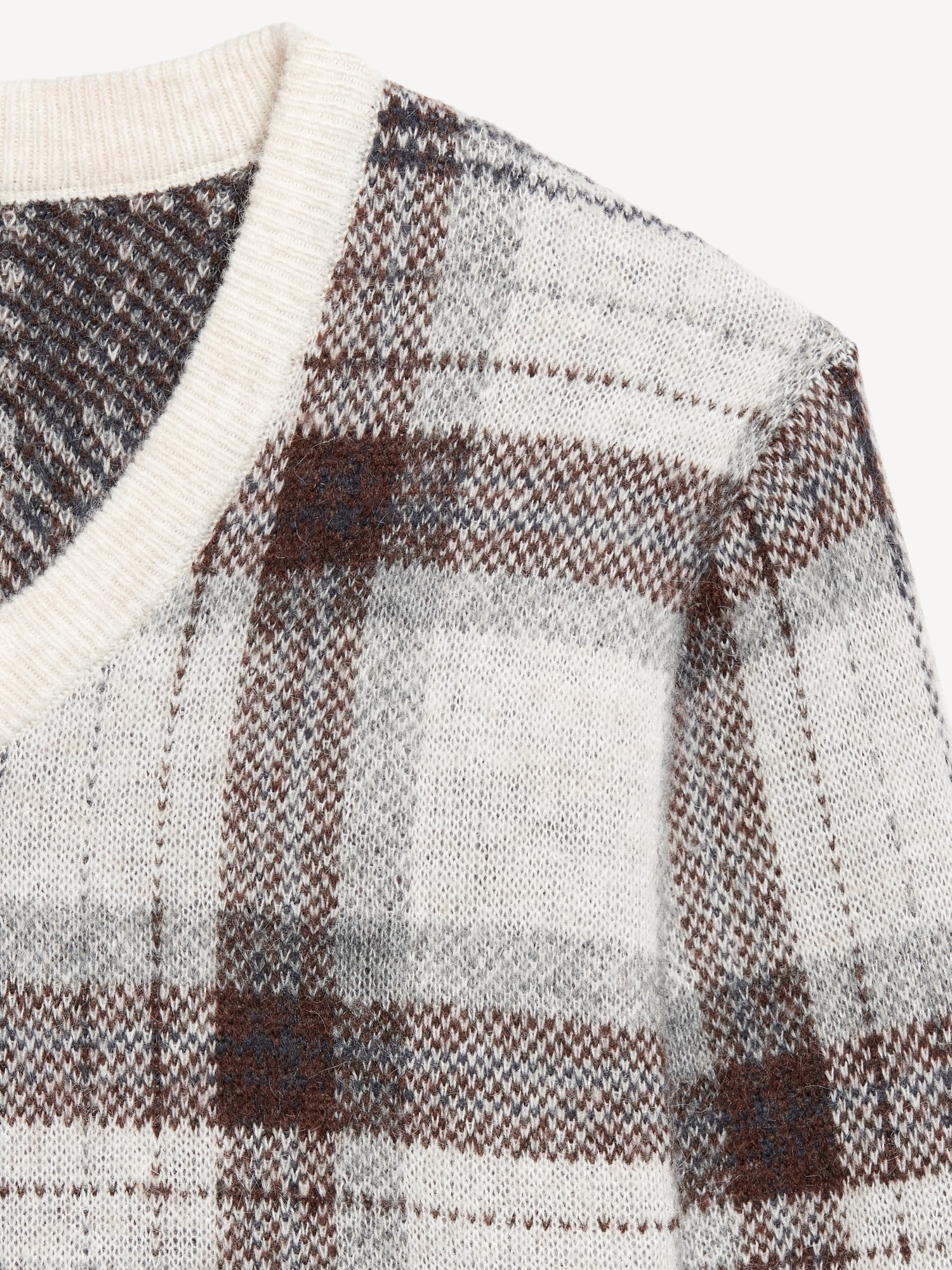Wool-Blend V-Neck Plaid Sweater