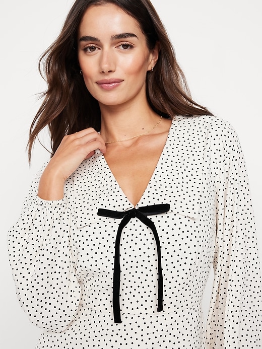 Image number 4 showing, Fit & Flare Long-Sleeve Crepe Mini Dress
