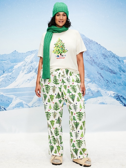 Image number 6 showing, Mid-Rise Printed Flannel Pajama Pants for Women