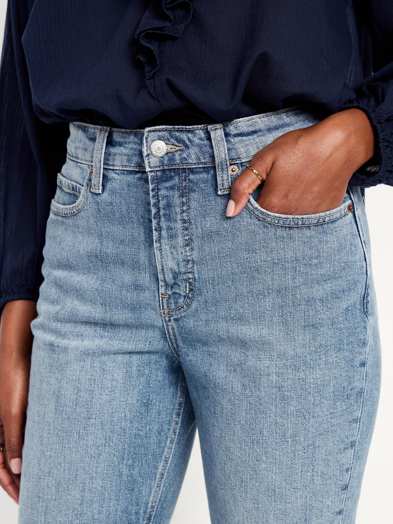 Curvy Extra High-Waisted Straight Jeans