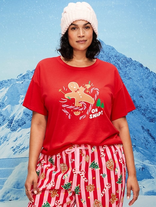 Image number 7 showing, Holiday-Graphic Crew-Neck T-Shirt for Women