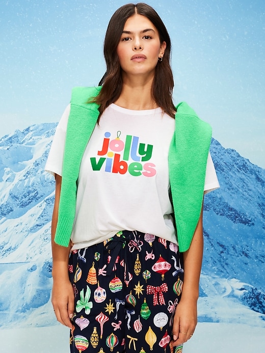 Image number 5 showing, Holiday-Graphic Crew-Neck T-Shirt for Women