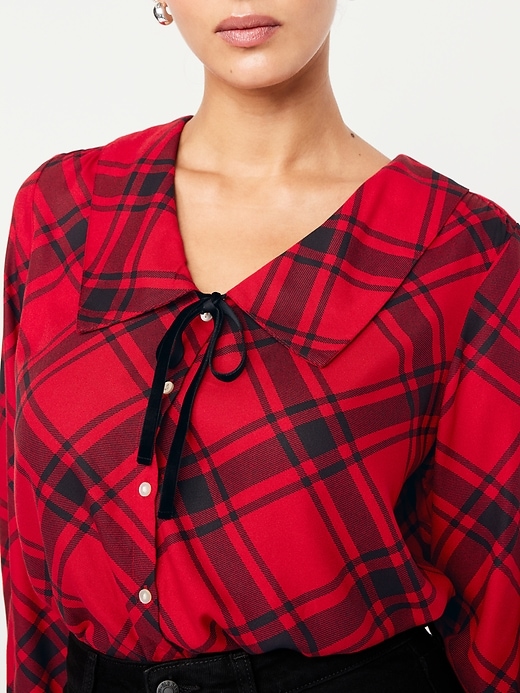 Image number 3 showing, Crepe Button-Down Top