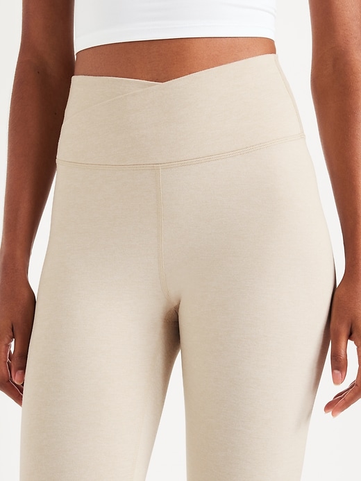 Image number 3 showing, Extra High-Waisted CloudComfy 7/8 Leggings