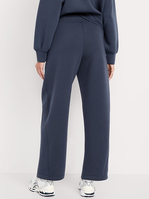 Image number 2 showing, High-Waisted Bounce Fleece Barrel Sweatpants