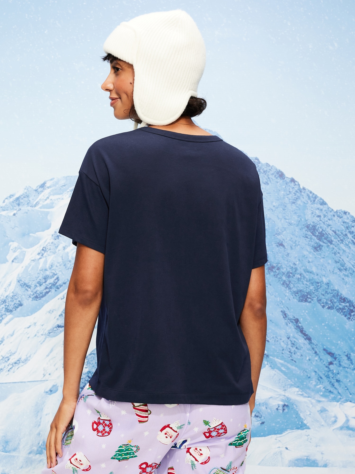 Holiday-Graphic Crew-Neck T-Shirt for Women