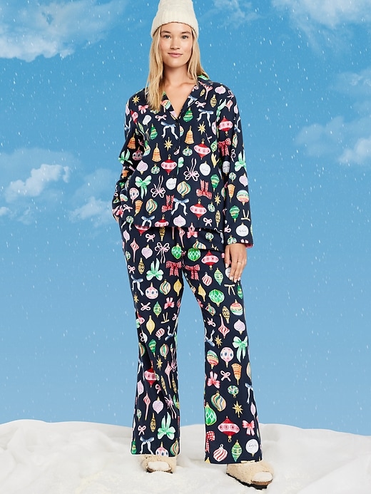 Image number 5 showing, Printed Flannel Pajama Pant Set for Women