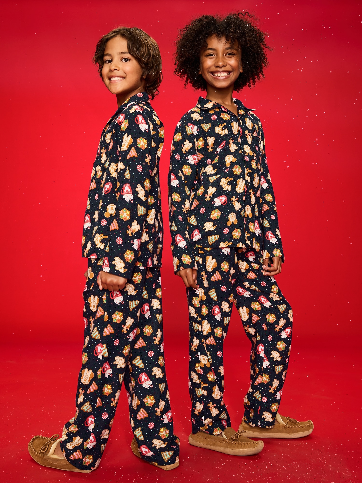 Old Navy x Disney Gender-Neutral Button-Front Graphic Pajama Set for Kids