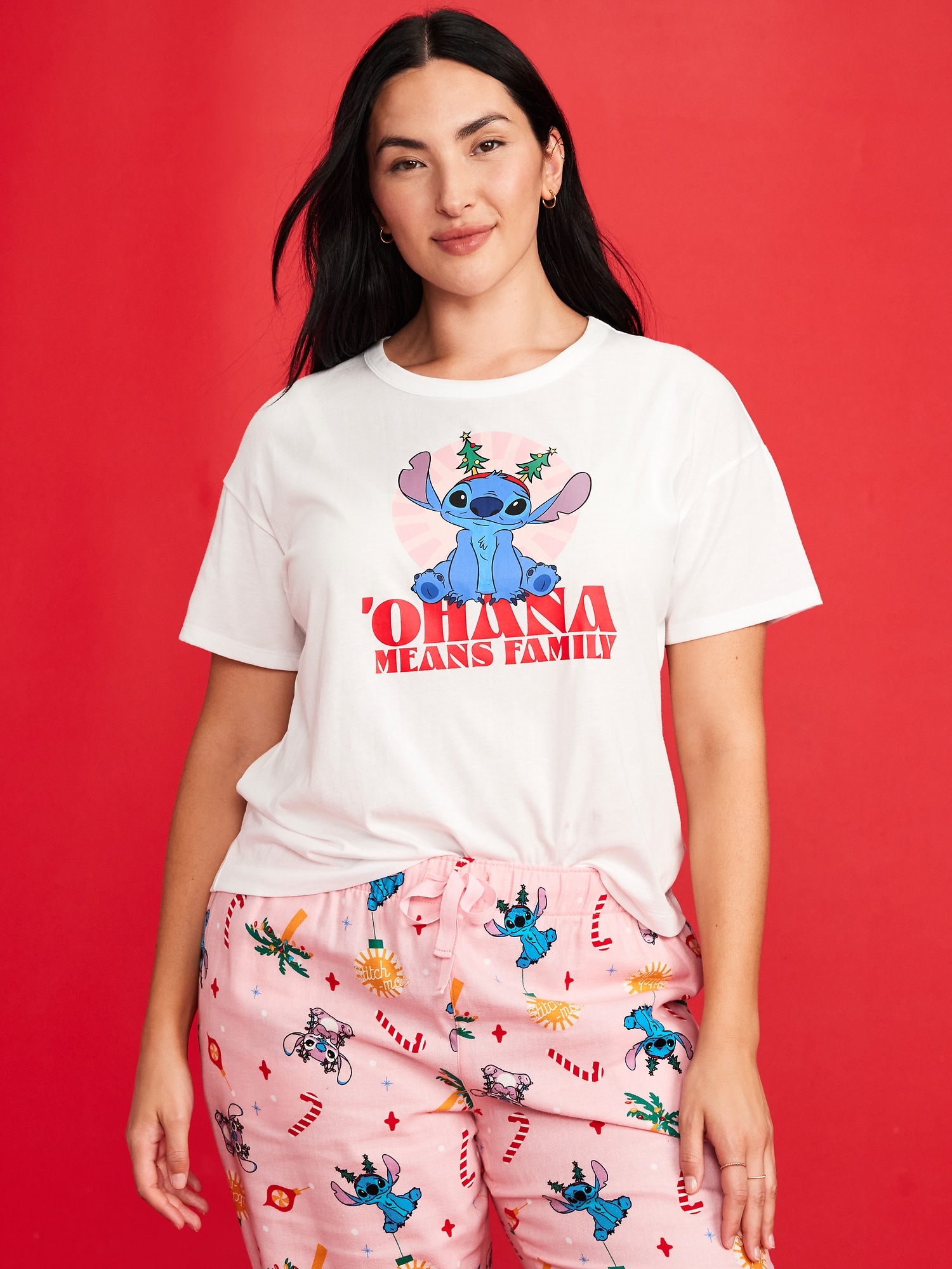 Old Navy x Disney Stitch Holiday-Graphic T-Shirt for Women | Old Navy, image size:1500x2000