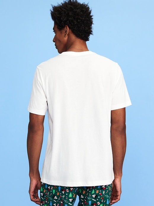 Image number 2 showing, Old Navy x Disney Holiday-Graphic T-Shirt for Men