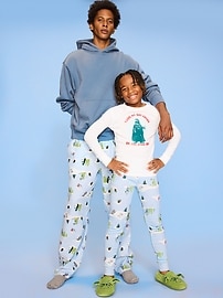Image number 4 showing, Old Navy x Star Wars Gender-Neutral Snug-Fit Graphic Pajama Set for Kids