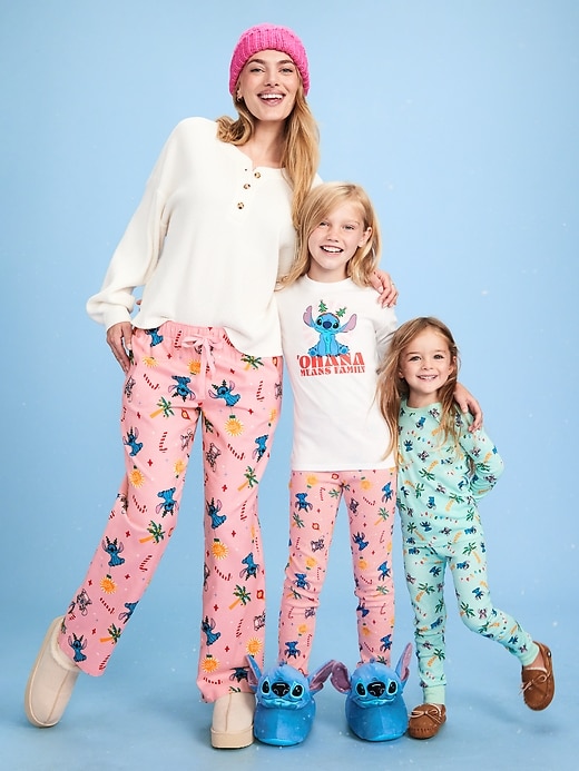 Image number 4 showing, Old Navy x Disney Gender-Neutral Graphic Snug-Fit Pajama Set for Kids
