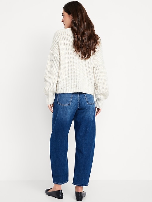 Image number 3 showing, High-Waisted Wow Barrel Ankle Jeans