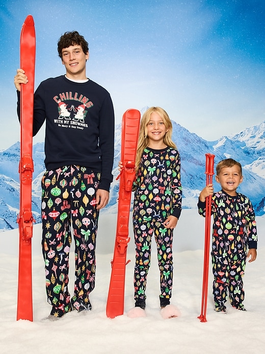 Image number 4 showing, Gender-Neutral Snug-Fit Graphic Pajama Set for Kids