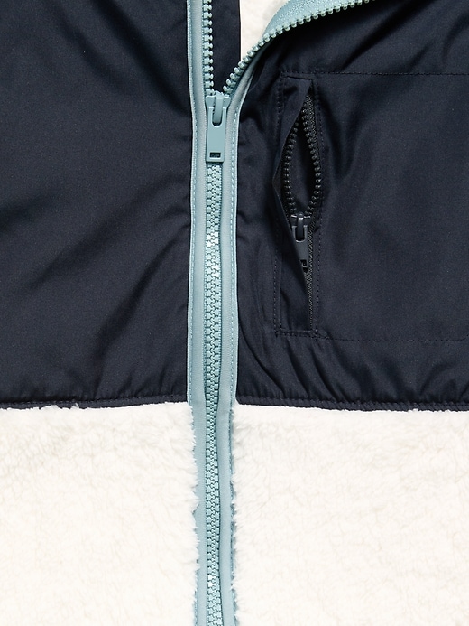 Image number 4 showing, Sherpa Utility Vest for Boys