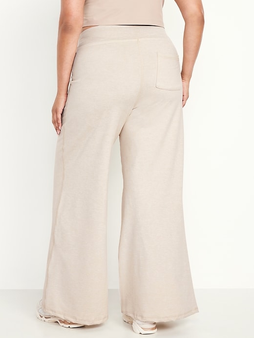 Image number 7 showing, Extra High-Waisted CloudComfy Wide-Leg Pants