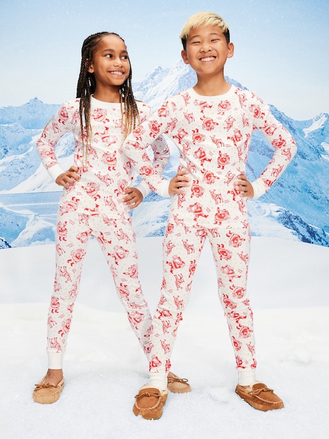 Gender-Neutral Snug-Fit Graphic Pajama Set for Kids - Santa And Reindeer (Match The Fam!)