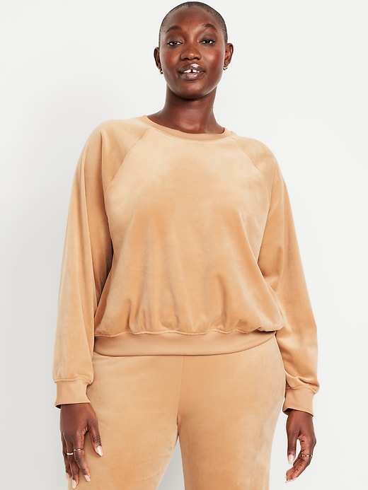 Image number 4 showing, Velour Lounge Top