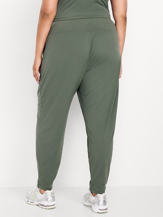 Image number 7 showing, High-Waisted StudioSmooth Jogger