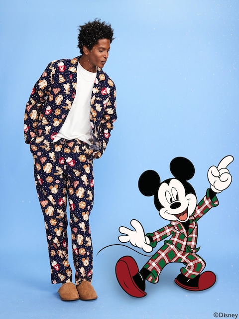 Old Navy x Disney Mickey Mouse & Friends Printed Flannel Pajama Set for Men - Disney Cookies Party (Match The Fam!)