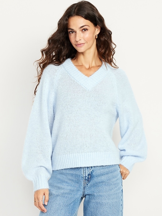Image number 1 showing, Cozy Cropped V-Neck Sweater