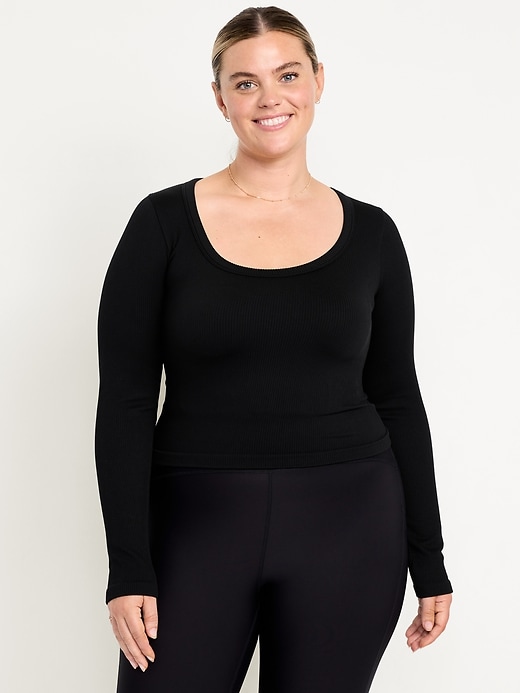 Image number 7 showing, Exhale Seamless Fitted Rib T-Shirt