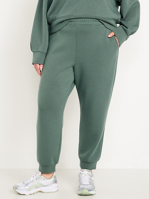 Image number 5 showing, High-Waisted Bounce Fleece Jogger Sweatpants