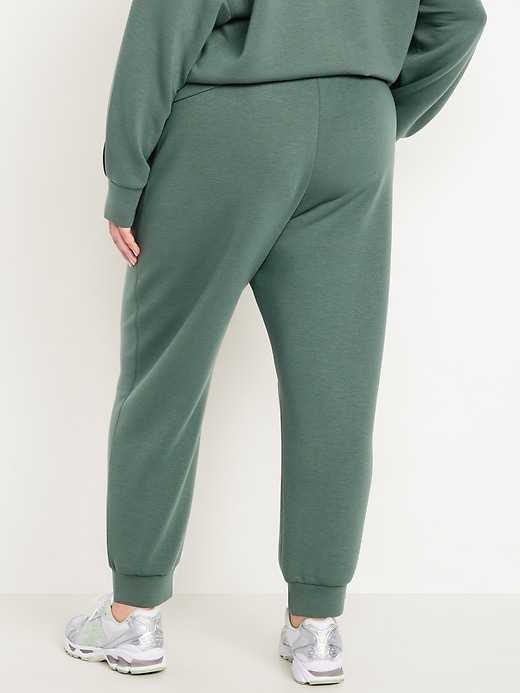 Image number 6 showing, High-Waisted Bounce Fleece Jogger Sweatpants