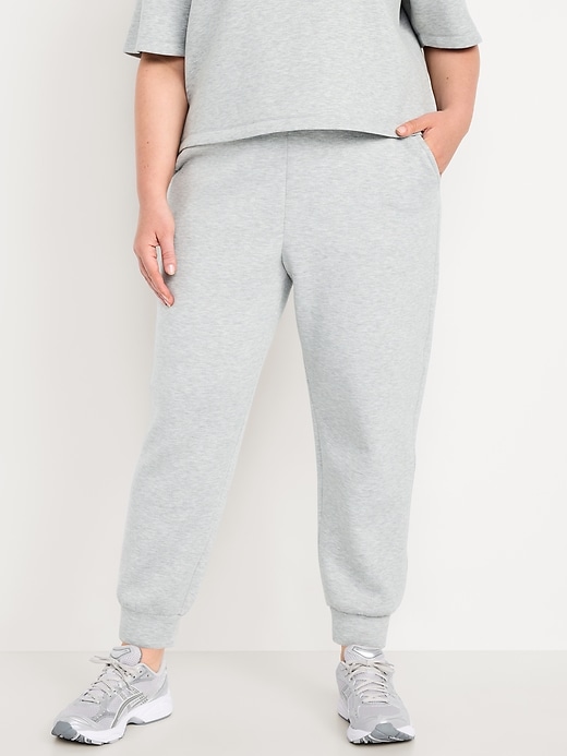 Image number 7 showing, High-Waisted Bounce Fleece Jogger Sweatpants