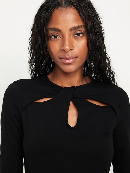Image number 4 showing, Long-Sleeve Twist-Neck Midi Dress