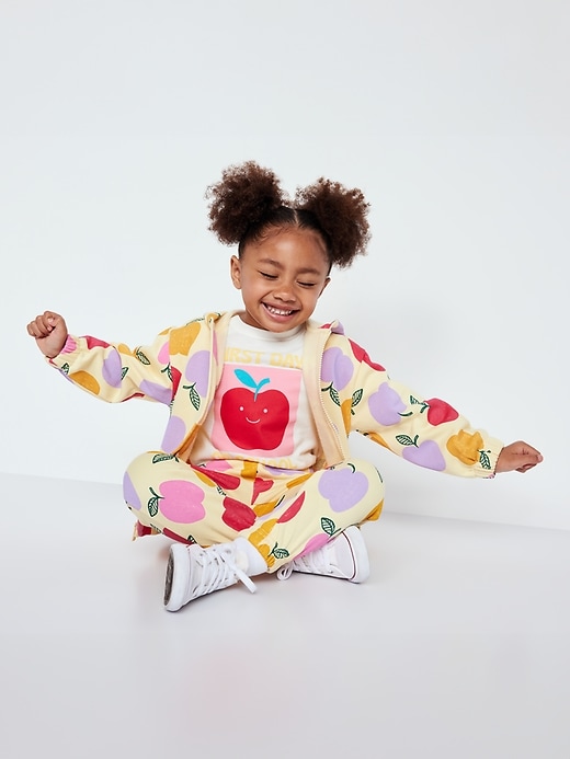Image number 2 showing, Short-Sleeve Unisex Graphic T-Shirt for Toddler