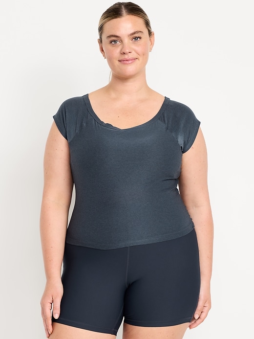 Image number 7 showing, CloudMotion Ballet Twist-Back Top