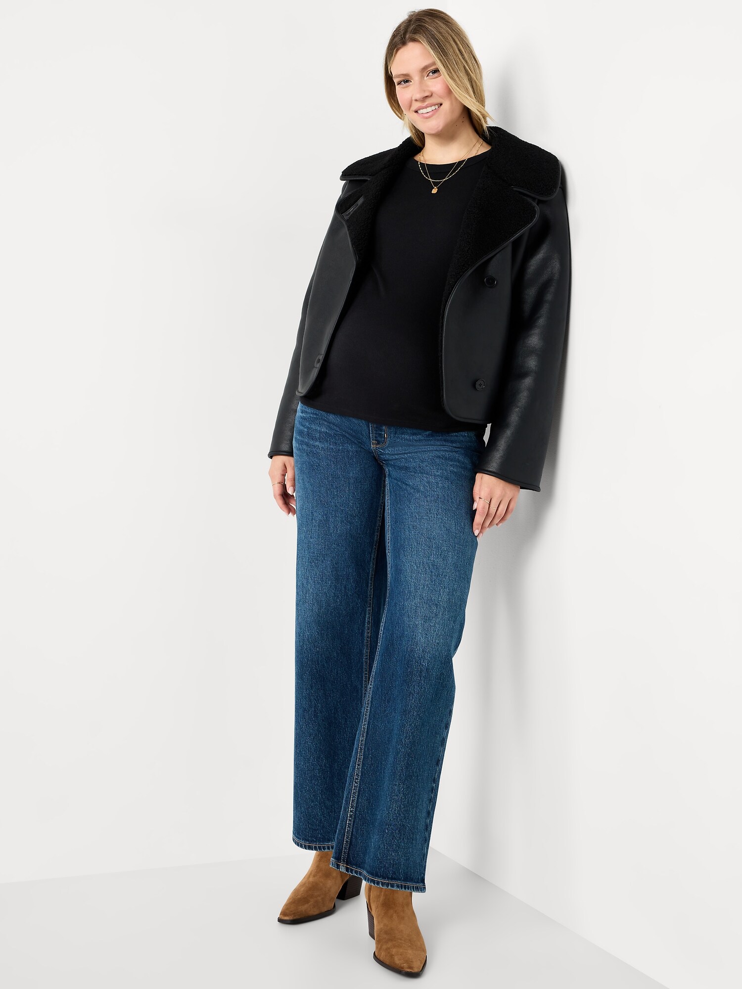 Женская футболка Old Navy Maternity Snug Crew-Neck, цвет: Чёрный — фото 3