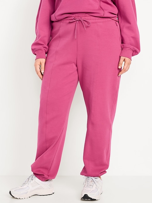 Image number 7 showing, High-Waisted Dynamic Fleece Sweatpants