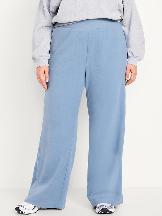 Image number 6 showing, Extra High-Waisted Microfleece Wide-Leg Sweatpants
