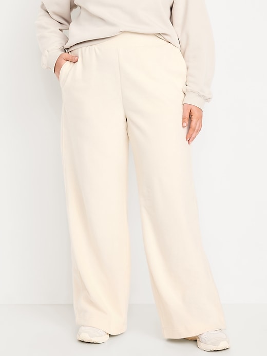 Image number 6 showing, Extra High-Waisted Microfleece Wide-Leg Sweatpants