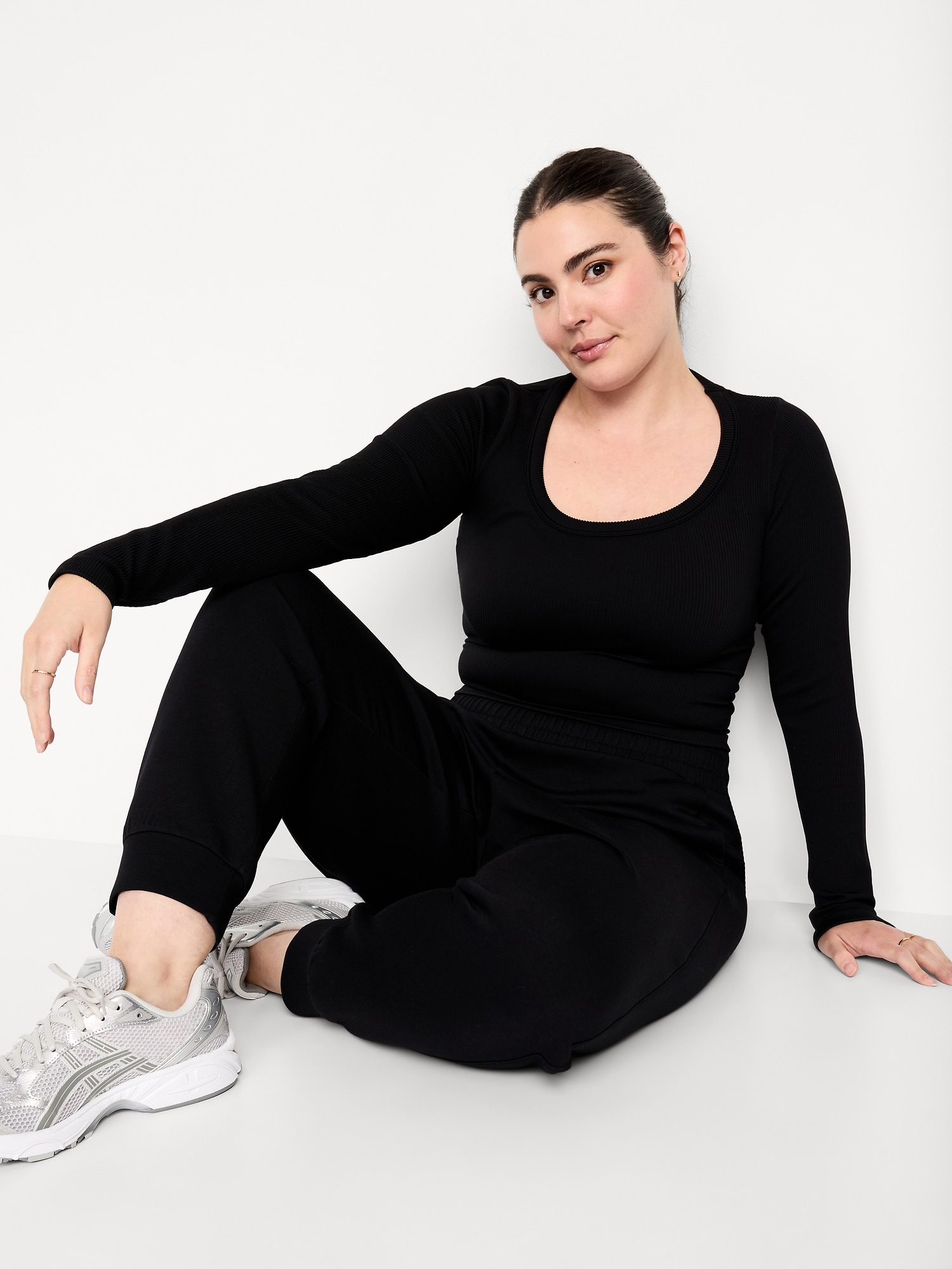 Exhale Seamless Fitted Rib T-Shirt