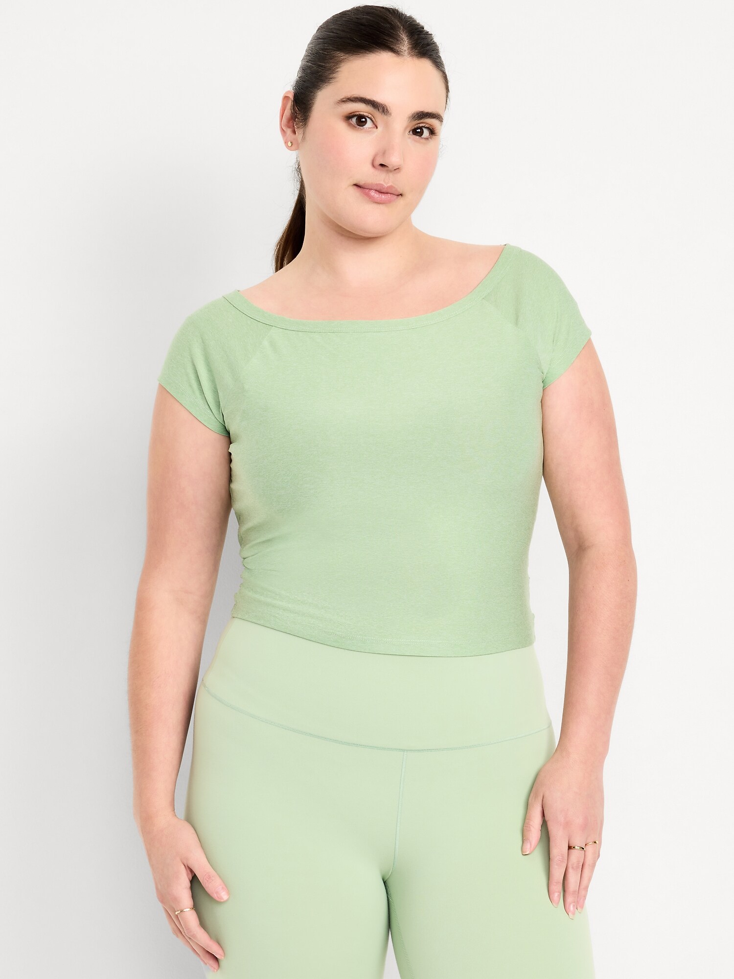 Женский топ Old Navy CloudMotion Ballet Twist-Back Top, цвет: Celeriac — фото 5