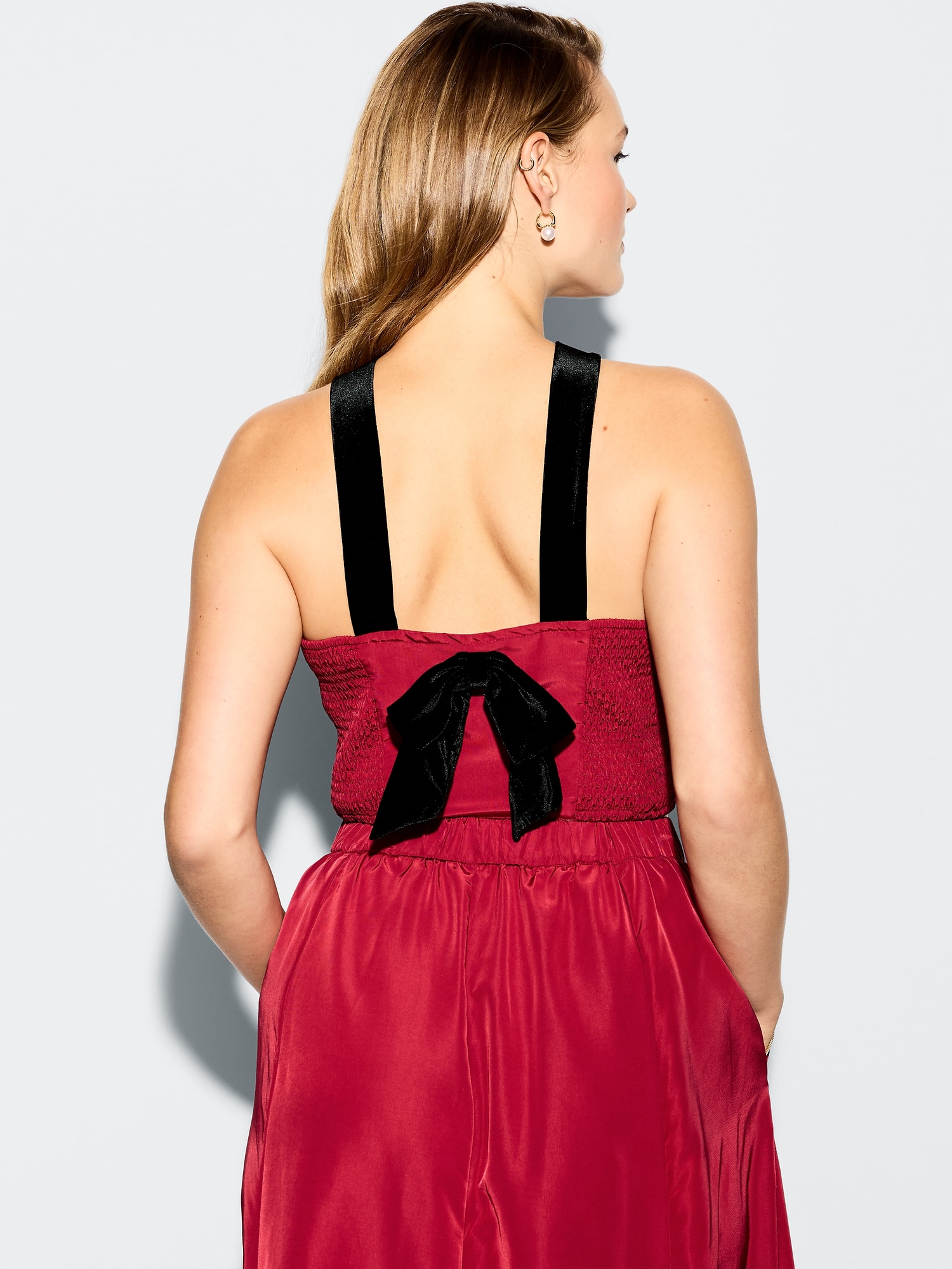 The Occasion by Old Navy Taffeta Cropped Halter Bow Top