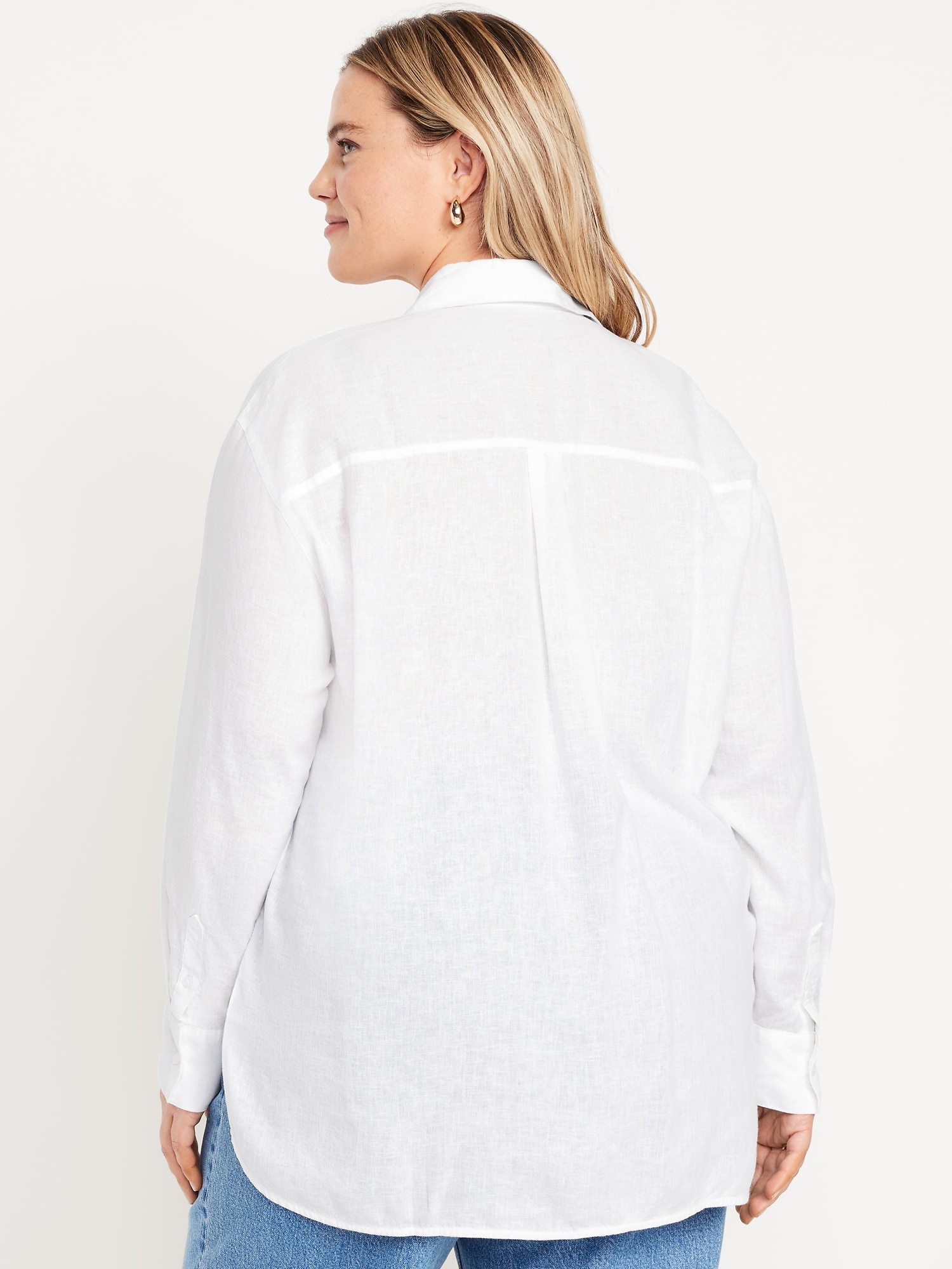 Image number 8 showing, Linen-Blend Loose Button-Down Shirt