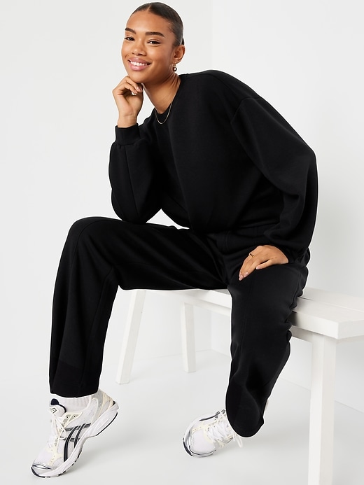 Image number 3 showing, Bounce Fleece Twist-Front Top