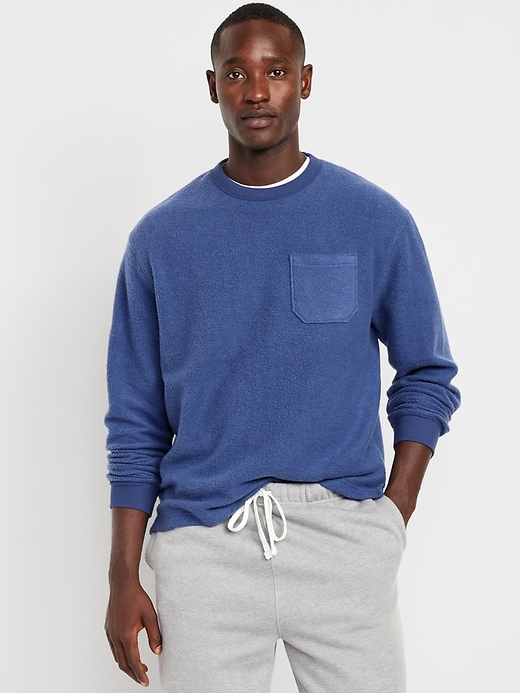 Image number 1 showing, Loose Pocket Crew-Neck Sweatshirt