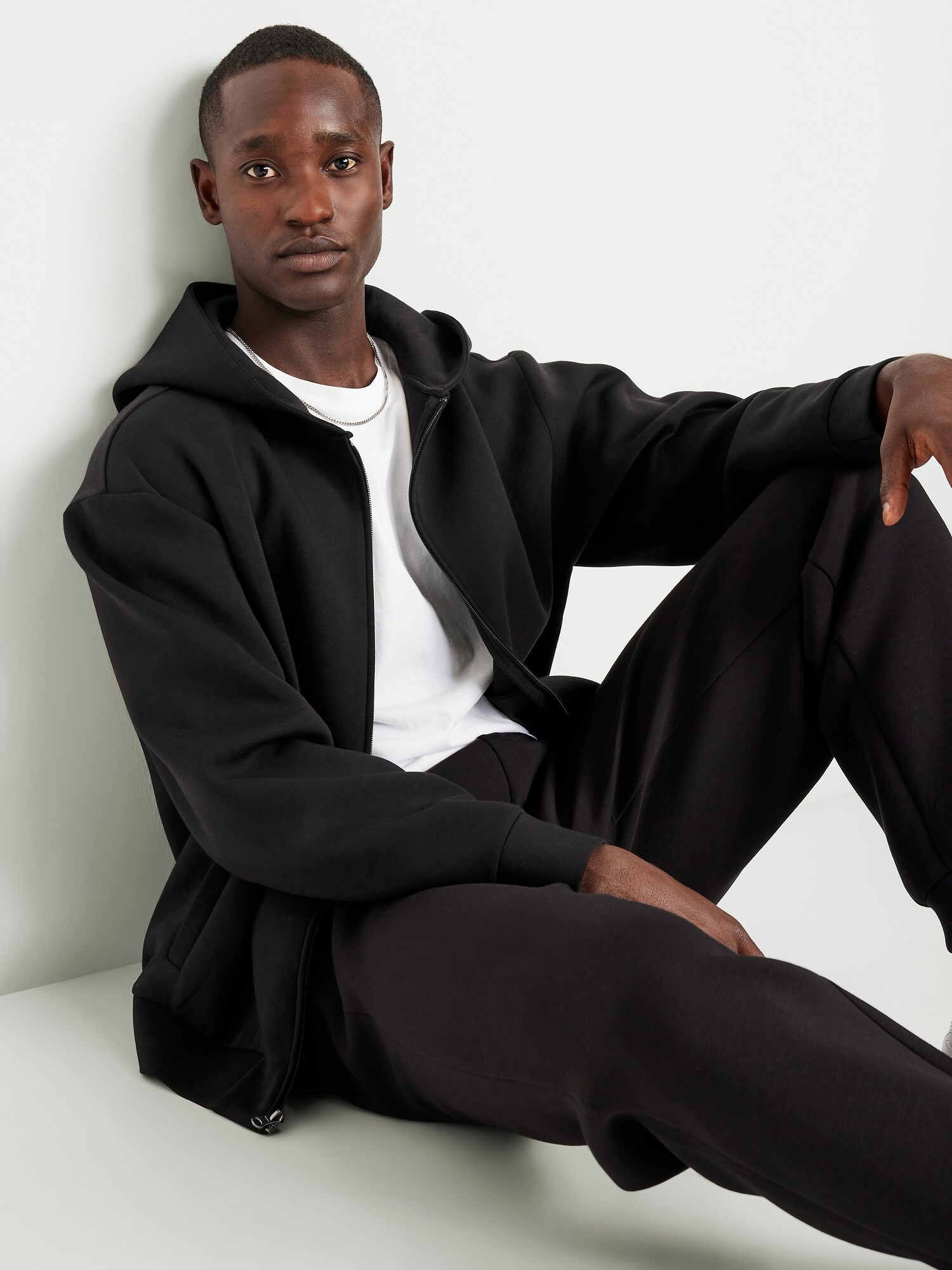 Мужское худи Old Navy Bounce Fleece Oversized Full-Zip, цвет: Чёрный — фото 3