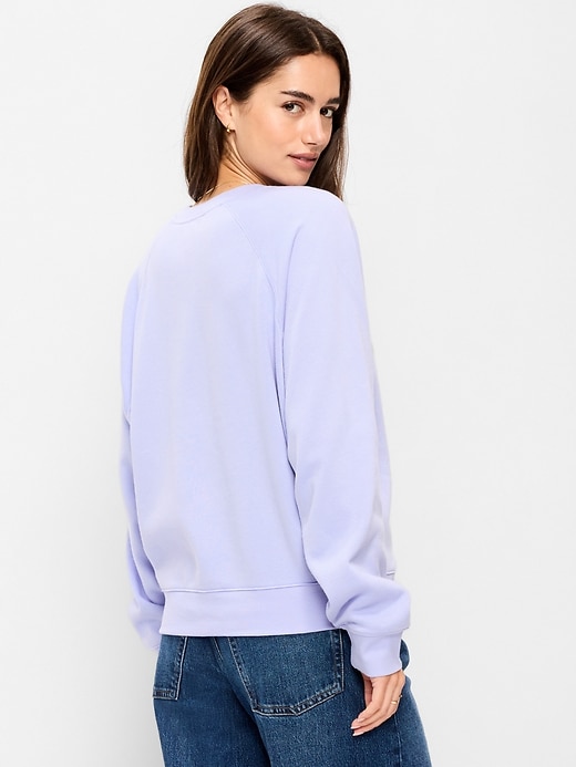 Image number 2 showing, Oversized Raglan Sweatshirt