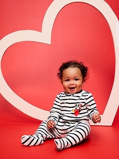 Old Navy x Disney Sleep & Play 2-Way-Zip Footed One-Piece for Baby