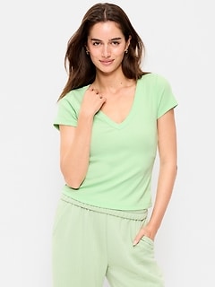 Snug V-Neck Crop T-Shirt