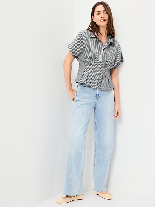 Image number 3 showing, Slim Short-Sleeve Cinched-Waist Button-Down Shirt