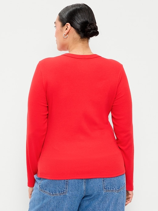 Image number 8 showing, Snug Long-Sleeve Crew-Neck T-Shirt